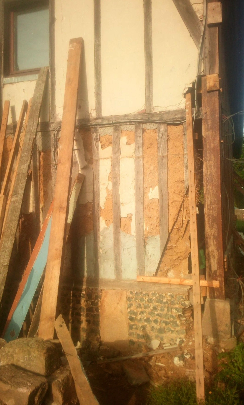 Avant  structure bois fatiguée